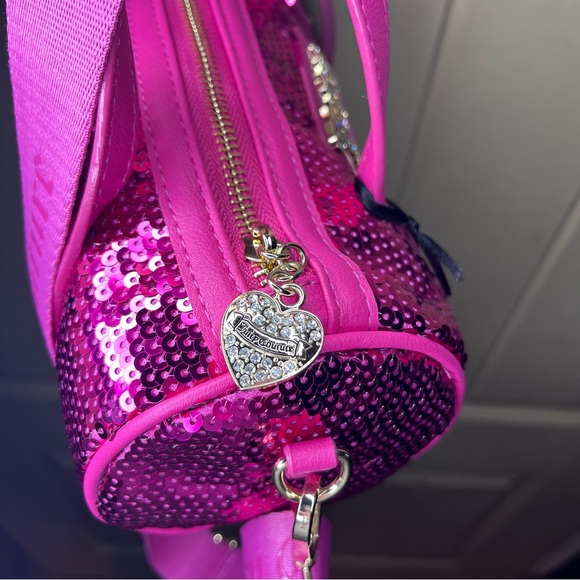 Juicy Couture Queen of Everything Mini Barrel in Color Juicy Pink Sequins - Picture 4 of 4